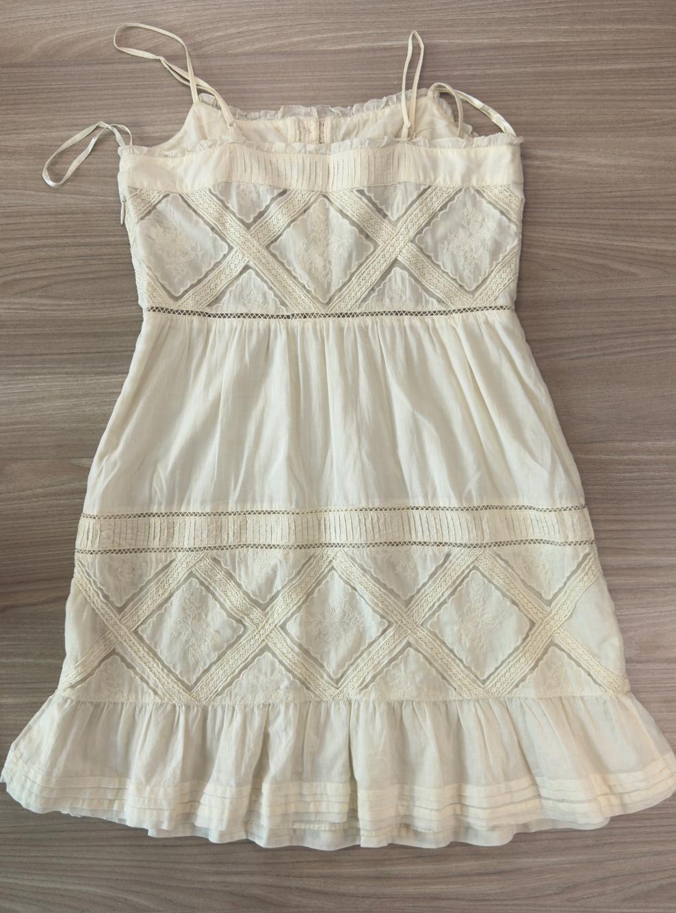 Juicy Couture Women's Cream Lace Mini Dress Size 6 Embroidered Boho Gauze Tiered